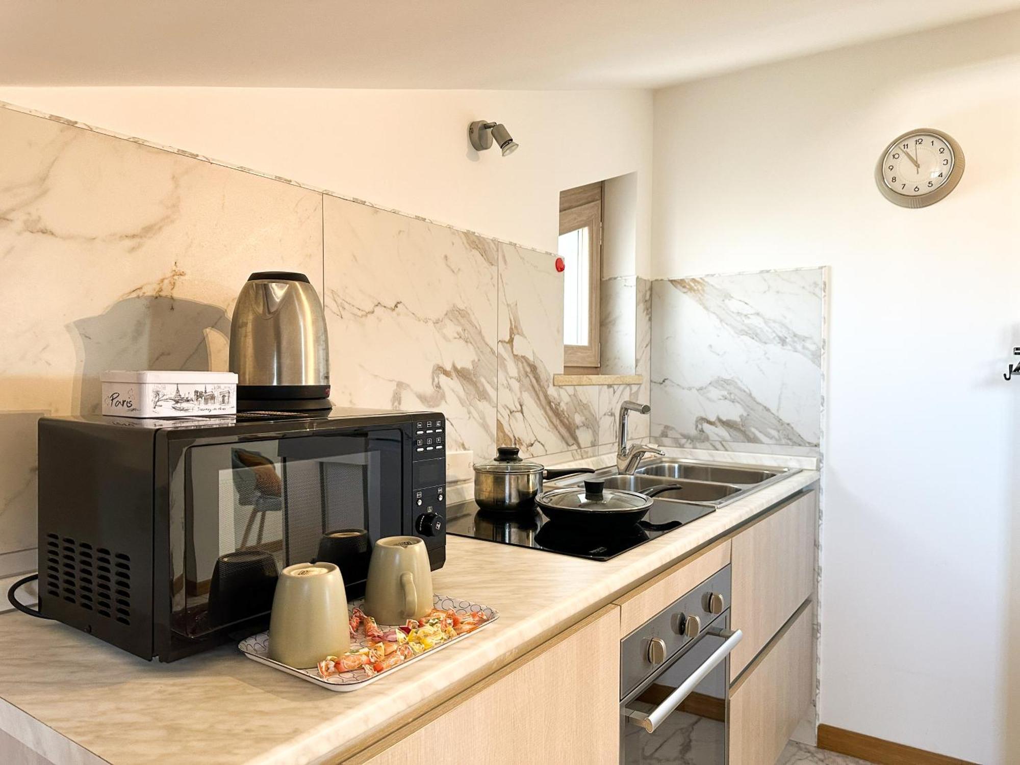 Carolas Luxury House Fiumicino Exterior photo