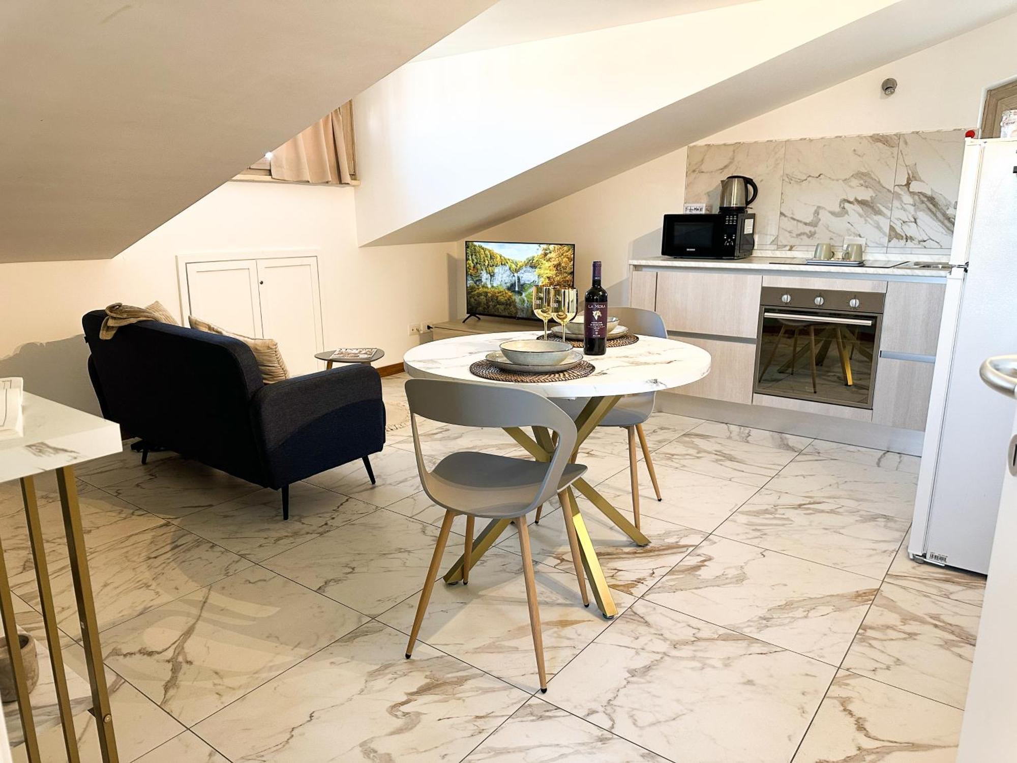 Carolas Luxury House Fiumicino Exterior photo